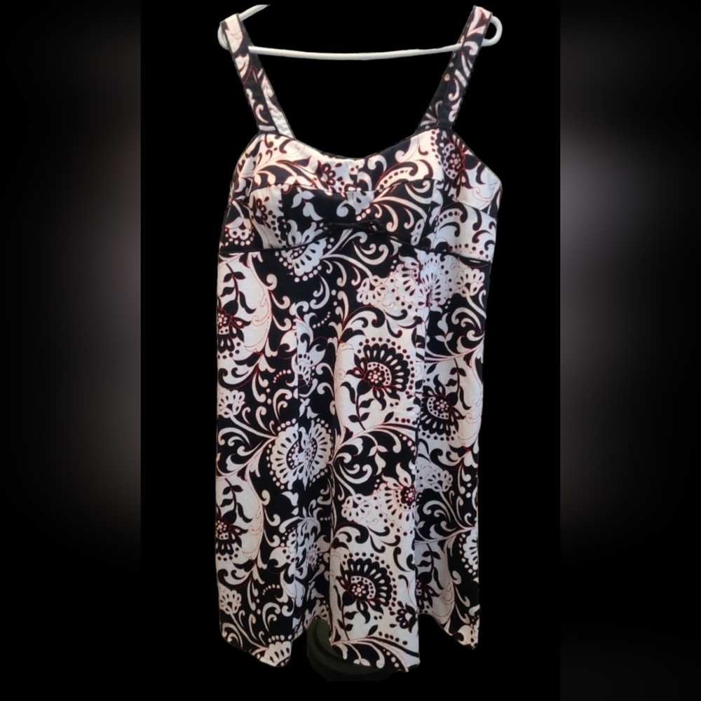 LAURA PLUS Must Have Summer Knee-Length Dress